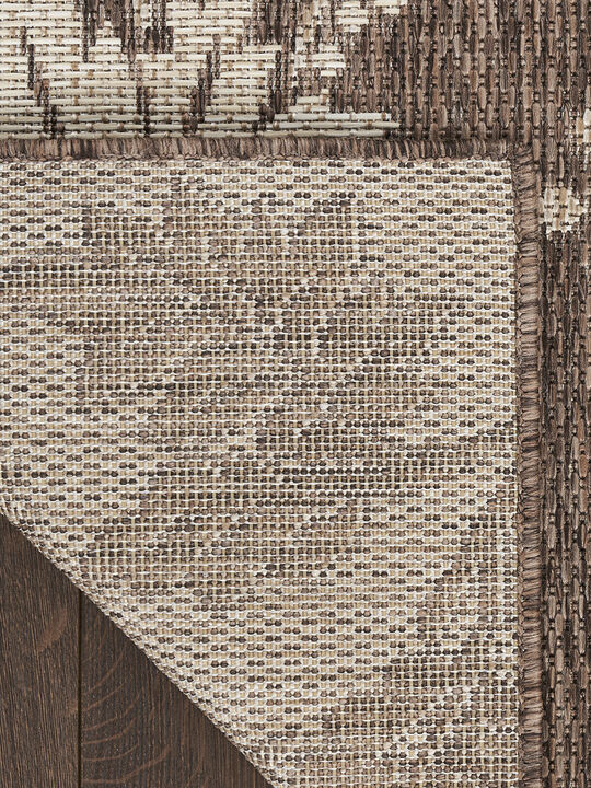 Garden Oasis GOA03 Mocha 4' x 6' Rug