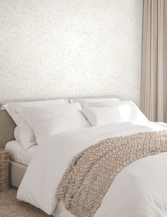 Floral Canopy Cream Wallpaper