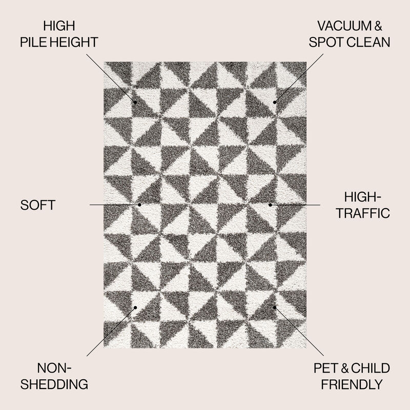 Alcudia Geometric Shag Area Rug