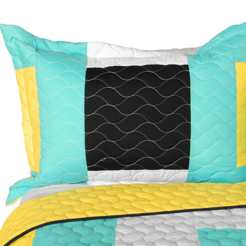 Eternal Flame Quilted Patchwork Quilt Set 3PC Queen Size Cozy Home Bedding image number 4