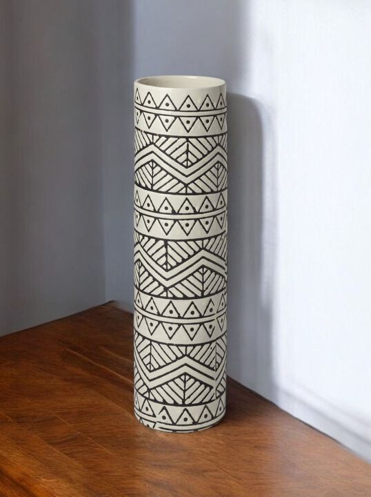 Stylish Geometric Cylinder Table Vase for Living Room or Entryway