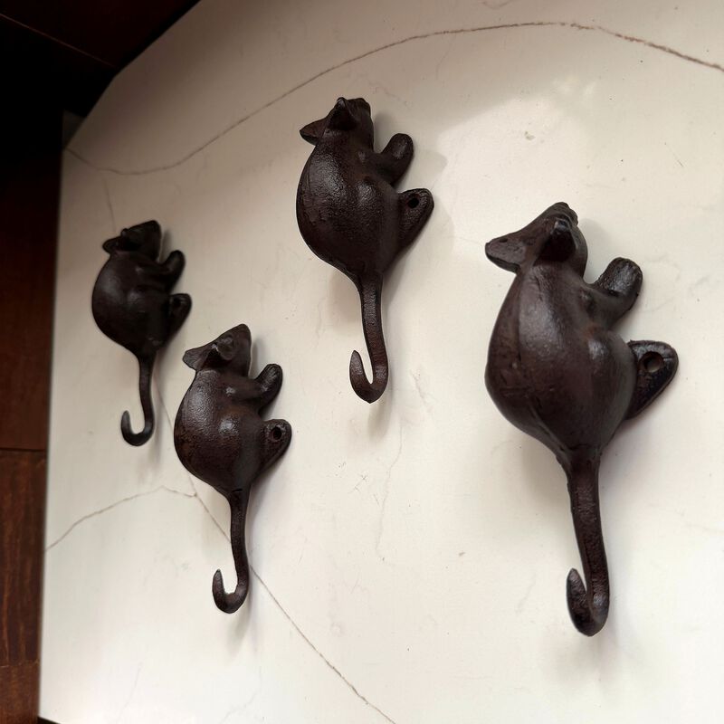 Set Of 4 Mouse Wall Hooks Distressed Brown Cast Iron 6 In Decorative image number 6