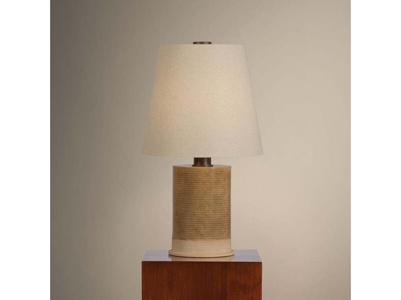Kerwin Table Lamp image number 1