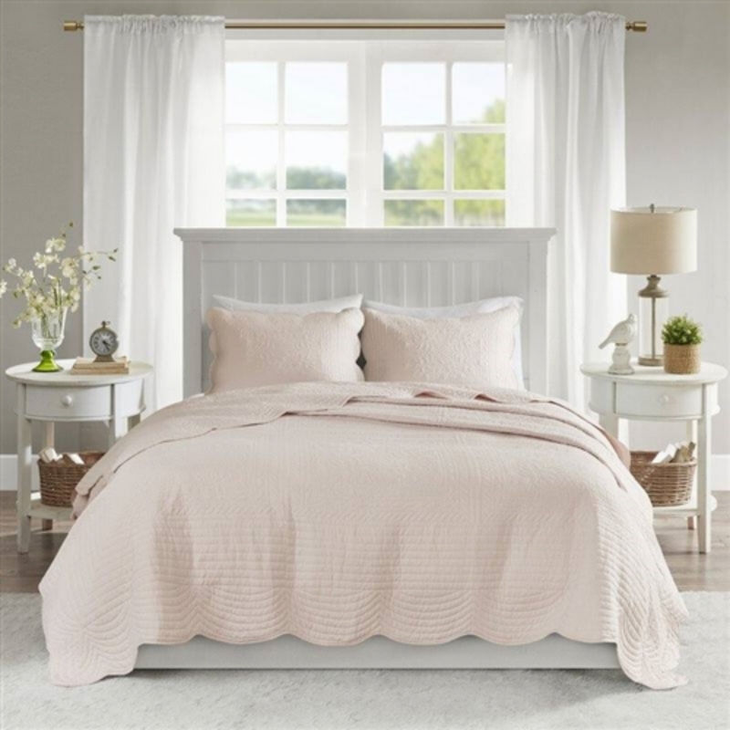 3 Piece Reversible Scalloped Edges Microfiber Quilt Set