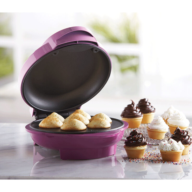 Brentwood Mini Cupcake Maker in Pink