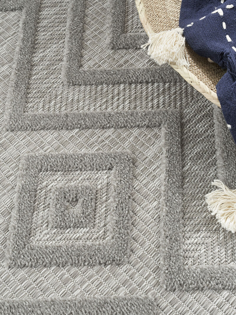 Versatile NRV01 Silver/Gray 6' x 9' Rug