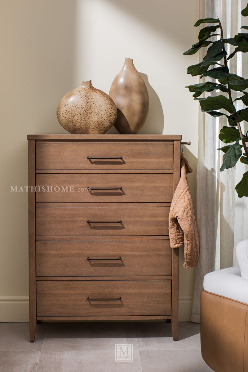 Olivia King 5 Piece Bedroom Set image number 9