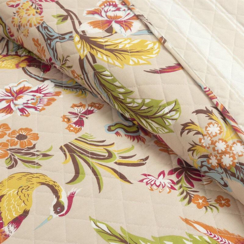 Hivvago 3 PCS Lightweight Peacocks Polyester Quilt Set Tan