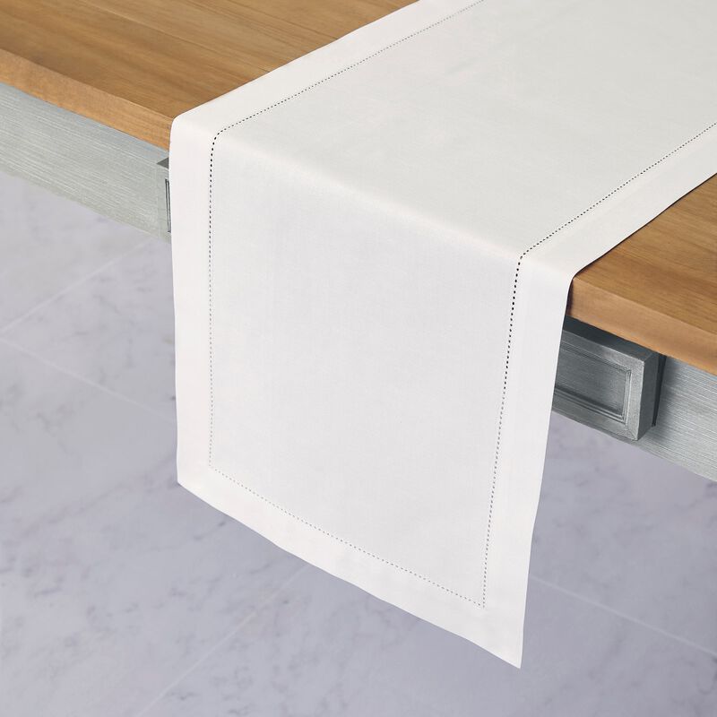 Solino Home Cotton Linen Hemstitch Table Runner &ndash; Handcrafted, Machine Washable, Perfect for Holiday and Everyday Dining