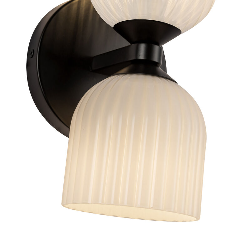 Nelly 12-in Socket Damp-Rated Wall/Vanity Light image number 5