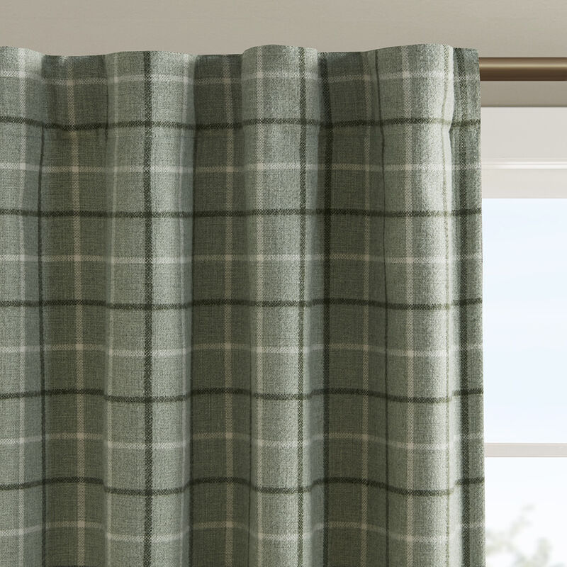 Gracie Mills Brianna Plaid Curtain Panel with Fleece Lining - 50x84"