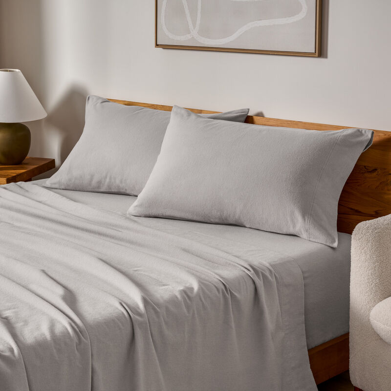 Soft & Cozy 100% Cotton Flannel Pillowcase Set image number 1