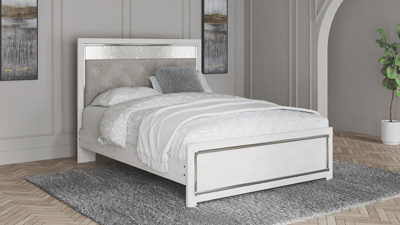 Altyra Queen Panel Bed image number 1