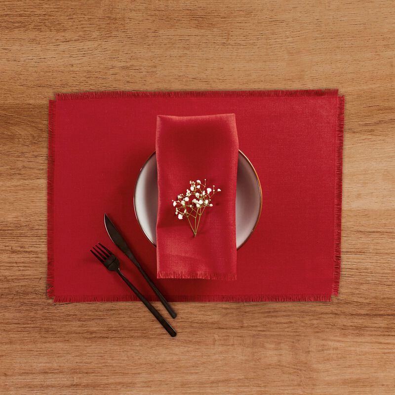 Solino Home Fringe 100% Linen Dinner Napkins &ndash; Set of 4, 20 x 20 in, Machine Washable, Holiday and Everyday Dining