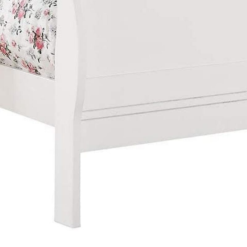 King Bedroom Set, White Wood, 3 Piece Set with 2 Nightstands image number 3