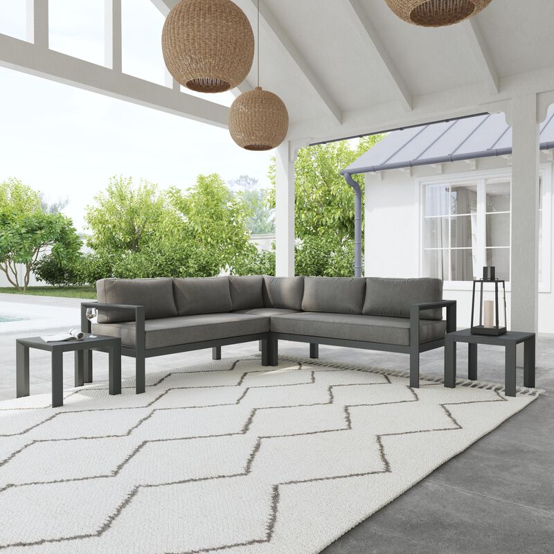 Grayton 5-Seat Sectional with End Tables