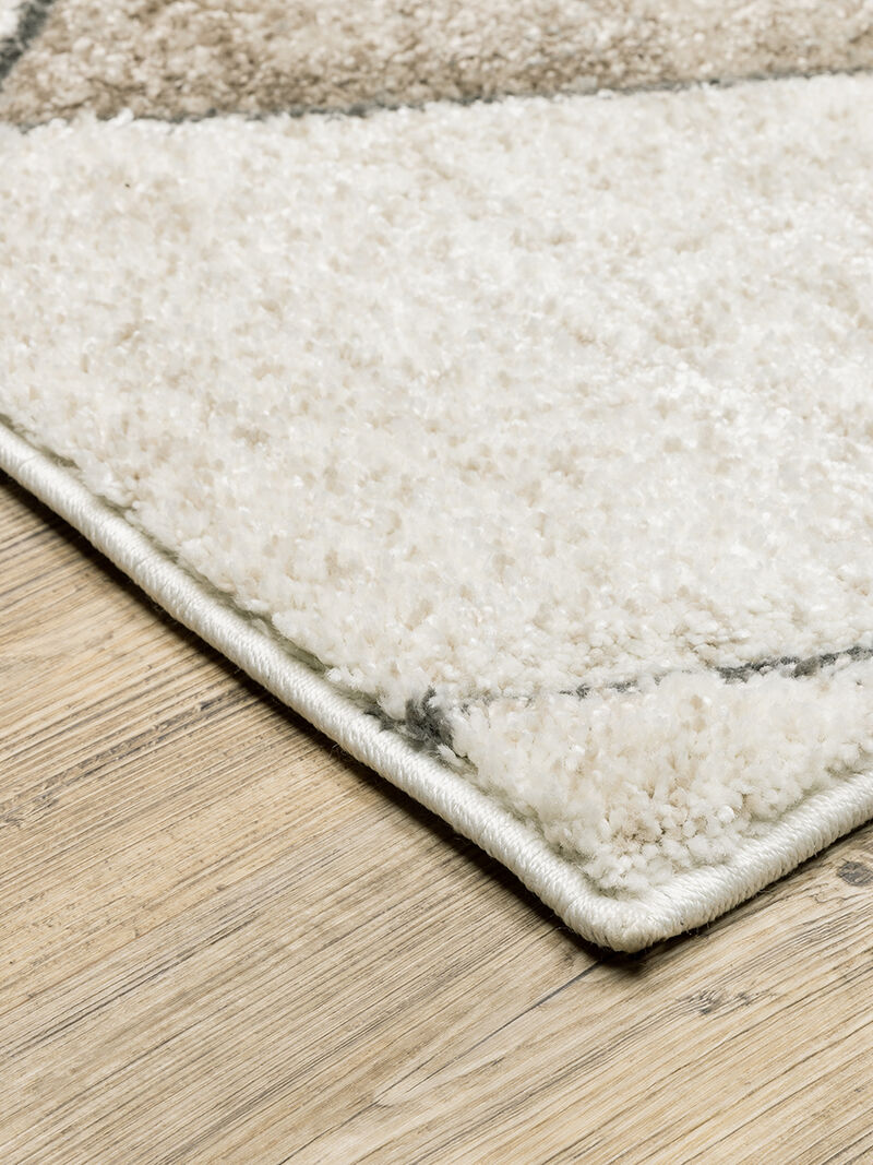 Cambria 5'3" x 7'6" Beige Rug image number 1