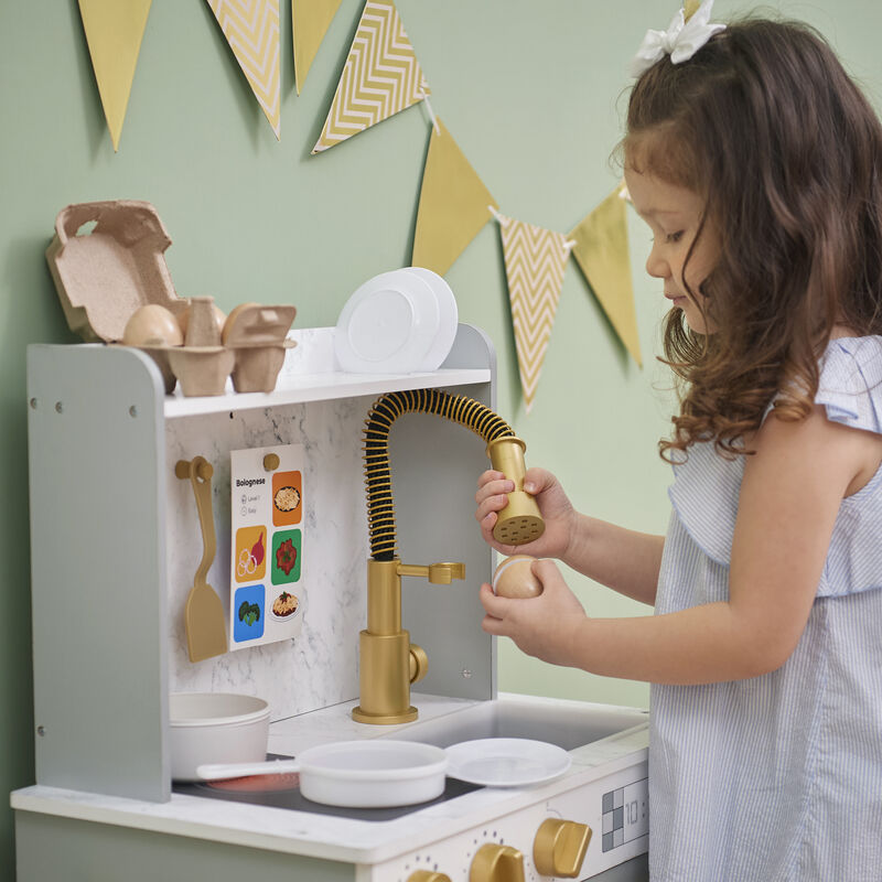 Teamson Kids Little Chef Memphis Play Kitchen with 16 Accessories, Gray/Gold image number 5