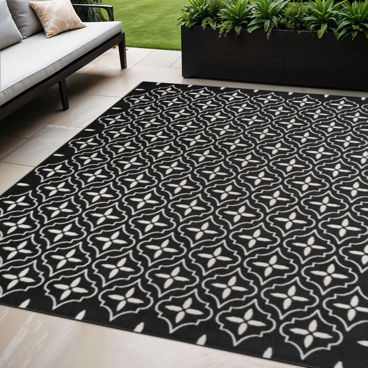 HomeRoots 5' X 7' Black And Ivory Geometric Indoor Outdoor Area Rug