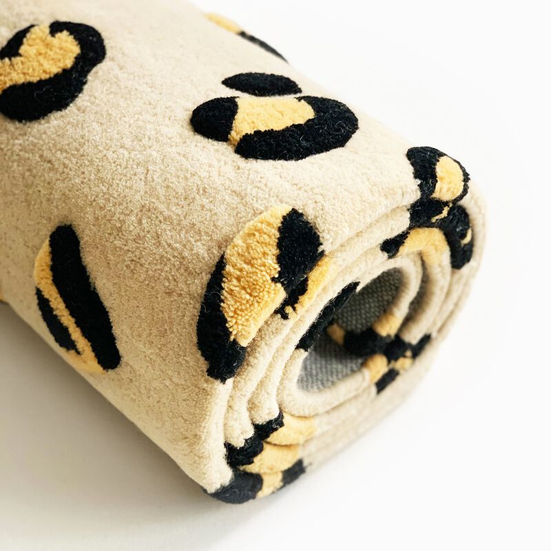 Rug LEOPARD Beige / Brown and Black Print image number 1
