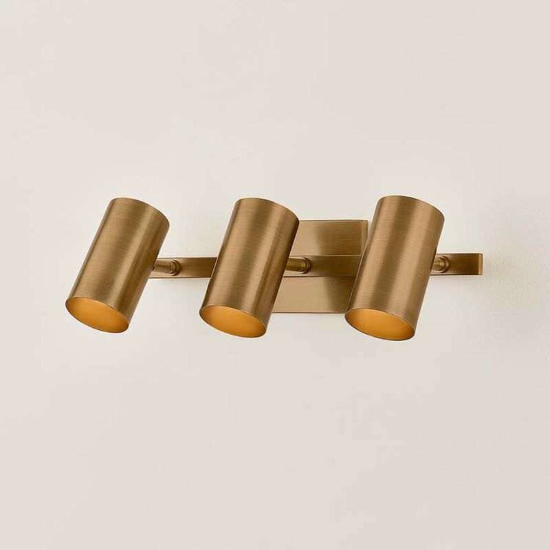 Rueben Bath And Vanity image number 6