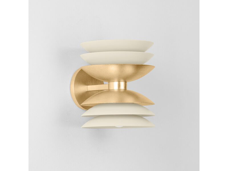 Oneida Wall Sconce image number 2