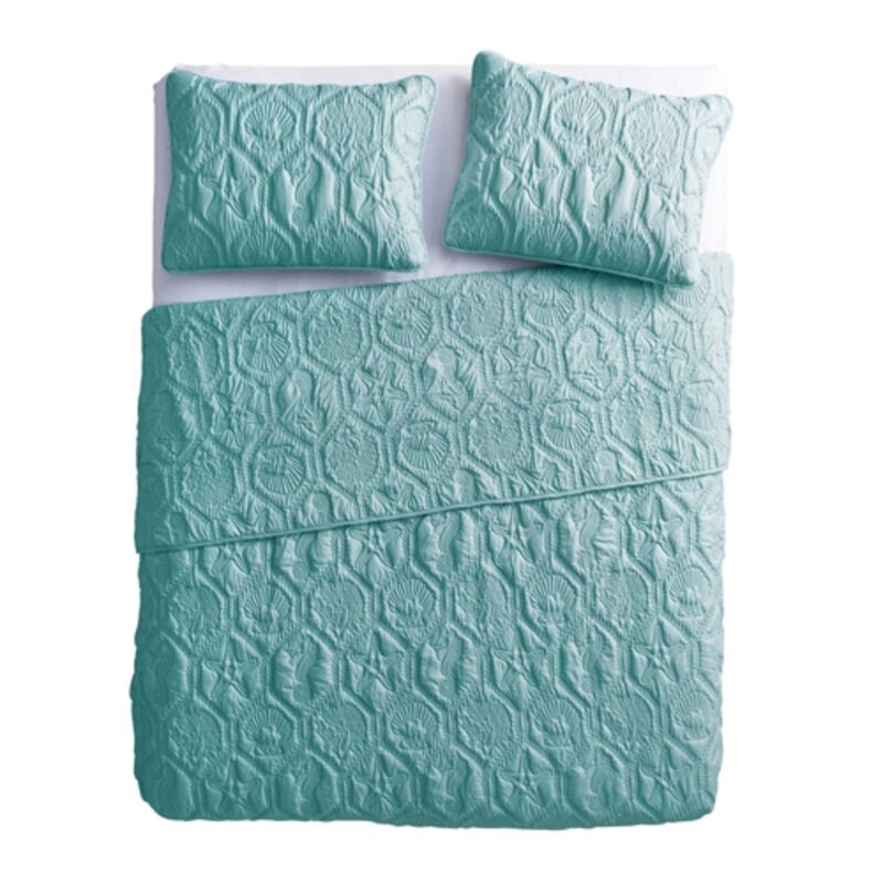 Coastal Beach 3-Piece Quilt Set, Embossed Starfish, Seashell, and Seahorse Pattern for Nautical Bedrooms