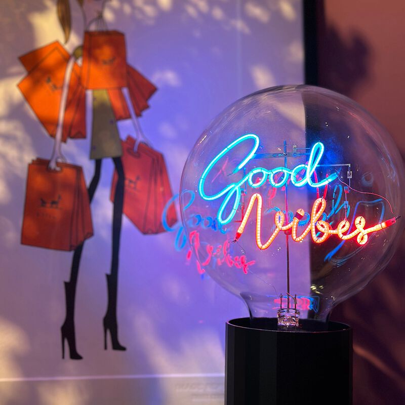Bulb GOOD VIBES Blue/ Red with Base Table Lamp PORTABLE Pop image number 3