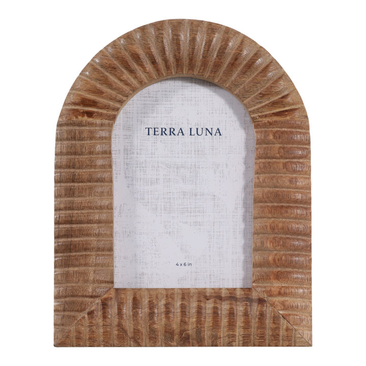 4x6" Ribbed Wood Arch Photo Frame, Natural