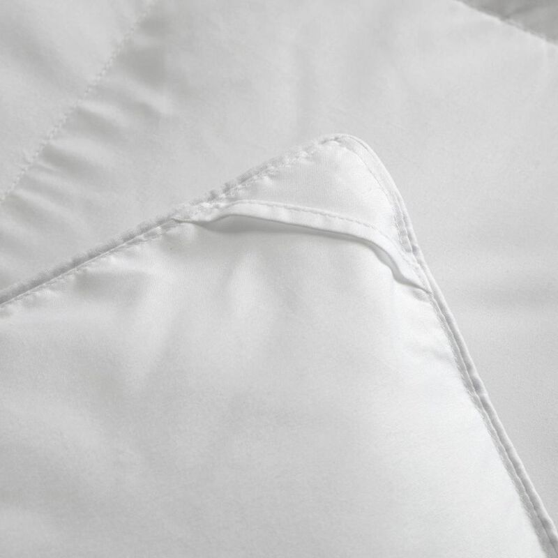 NY&C Home Halsey Comforter Box Stitched Design Lightweight Down Alternative Filling
