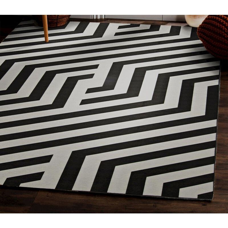 Linon Outdoor Washable Myers Ivory & Black, Rug image number 2