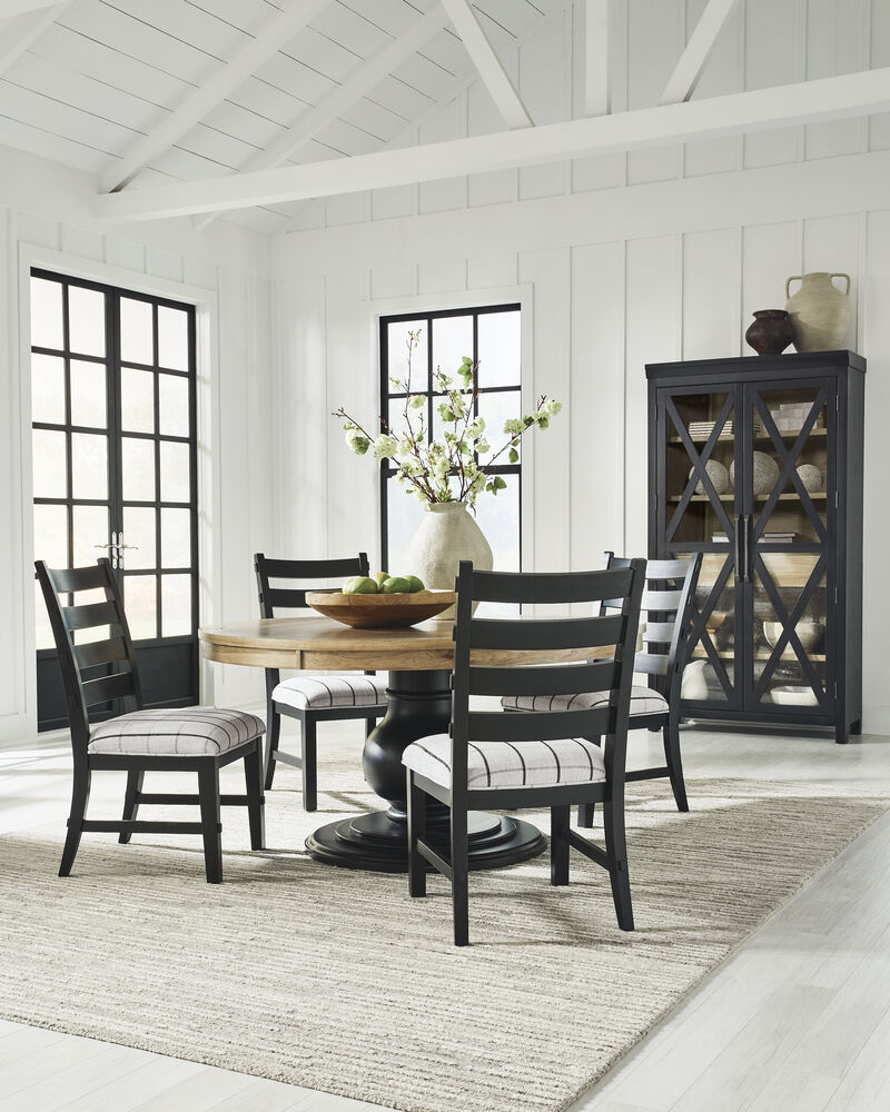 Ridgester 60" Round Dining Table image number 2