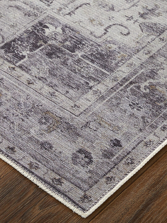 Percy 39PCF 4' x 6' Gray/Ivory Rug