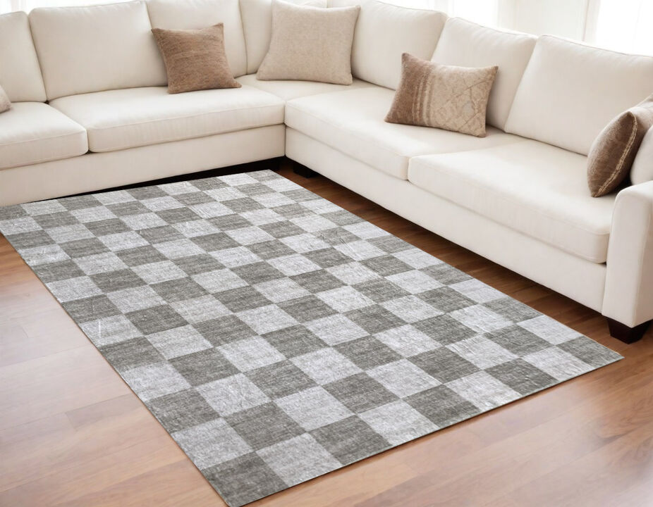 HomeRoots Checkered Area Rug