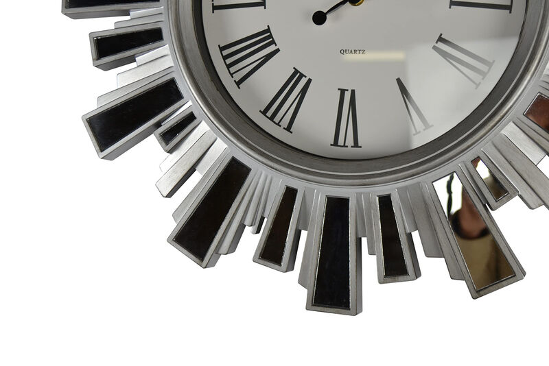 HomeRoots 19" Silver And Clear Mirrored Glass And Heavy Duty Plastic Silent Analog Sunburst Wall Clock image number 3