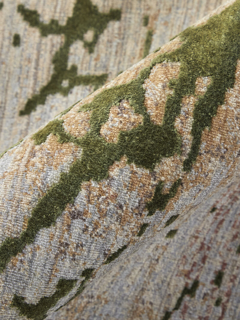 Pryor 39NEF 7'10" x 10' Taupe/Green/Tan Rug