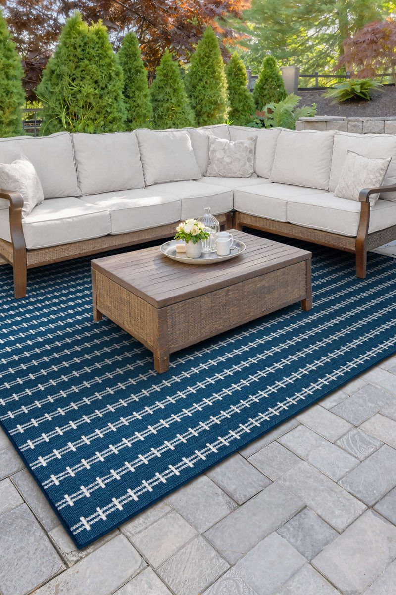 Gulfport Navy 9' x 12' Rug image number 2