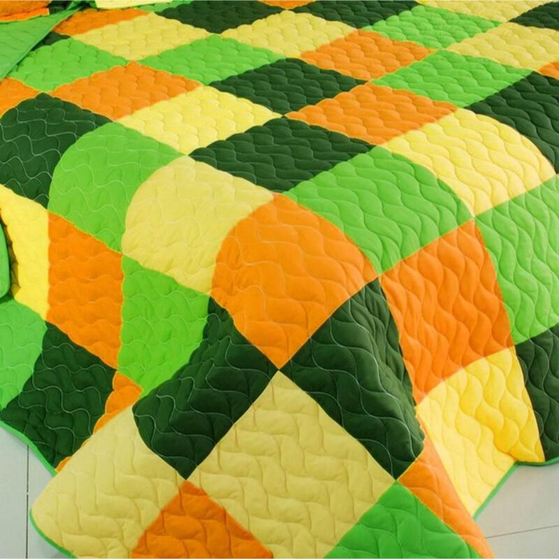 Full Queen Mild Winter 3 Piece Patchwork Quilt Set with Vermicelli Quilting image number 2