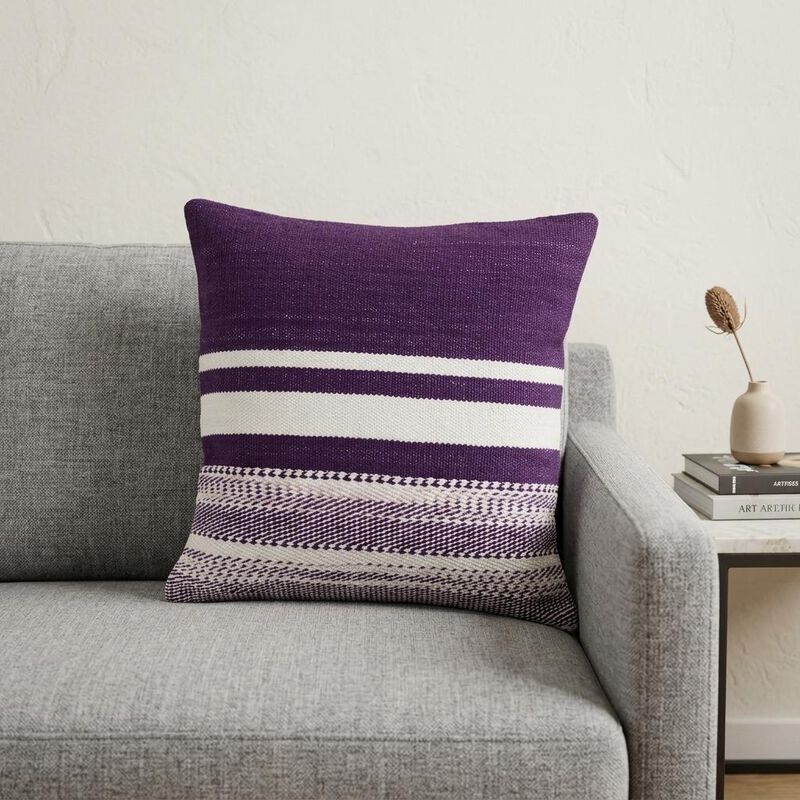 HomeRoots 18" Purple and White Cotton Throw Pillow image number 1