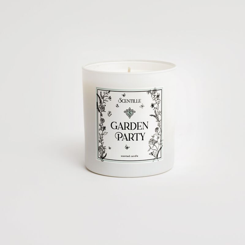 Garden Party Candle &ndash; Fruity Floral Scent | Soy Coconut Wax