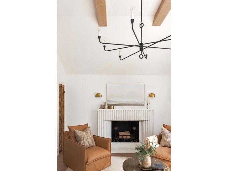 Orson Chandelier image number 4
