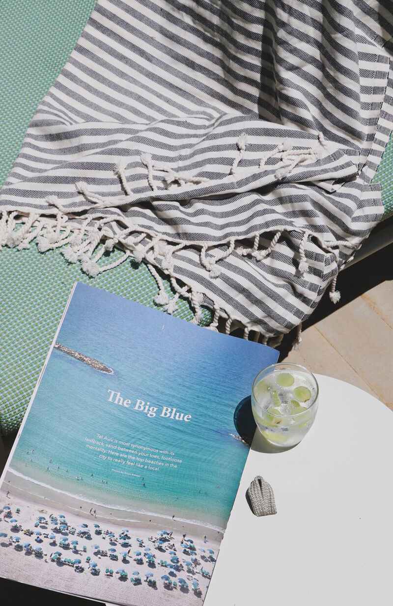 Sand Free Beach Towel - Striped image number 3
