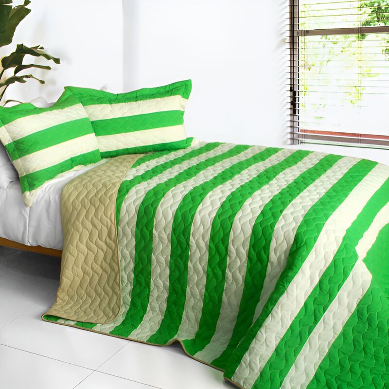 Lightweight Queen Size 3-Piece Patchwork Quilt Set Elegant Bedroom Bedding image number 0