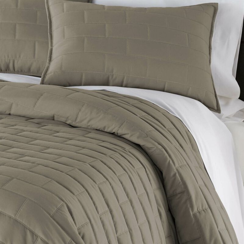 Hivvago Twin/Twin XL Modern Brick Stitch Microfiber Reversible 2 Piece Comforter Set in Taupe