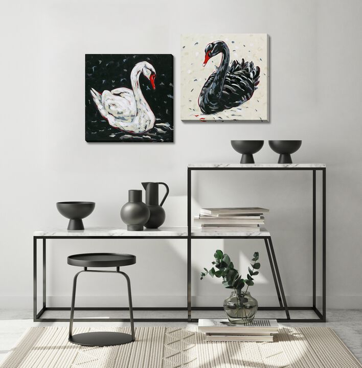White and Black Swan (Set of 2)