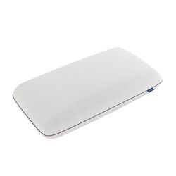 Deluxe Medium King Pillow