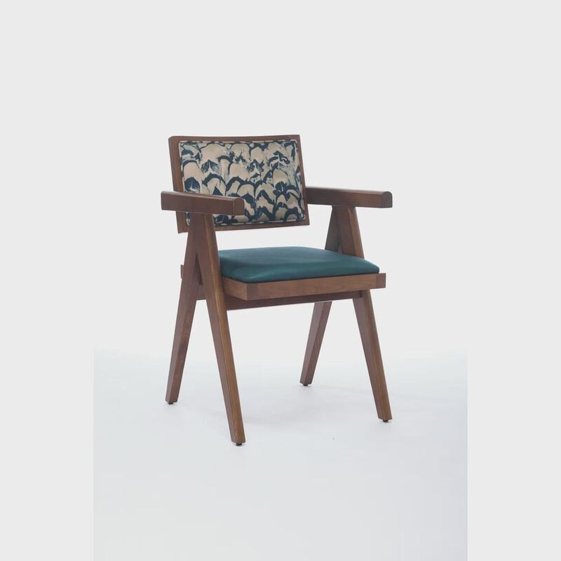 Chatoya Chanidi Dining Chair image number 0