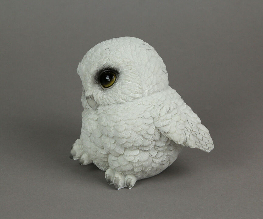 Adorable Big Eyed White Baby Snowy Owl Mini Statue 4.75 Inches High