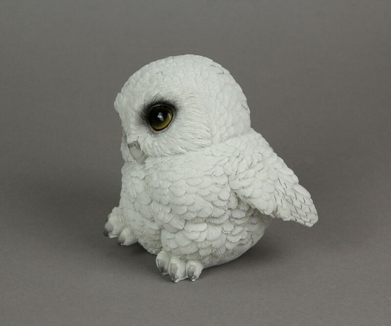 Adorable Big Eyed White Baby Snowy Owl Mini Statue 4.75 Inches High image number 1