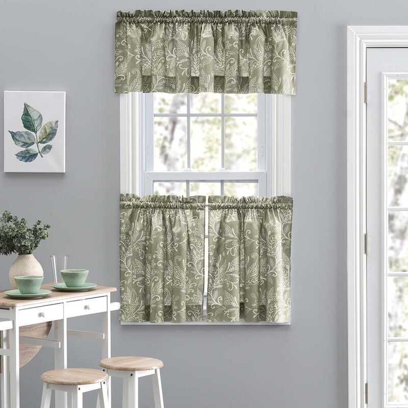 Ellis Curtain Lexington Leaf Pattern on Colored Ground Tailored Valance
